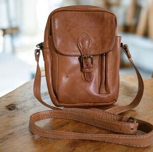 Ellington Vintage Leather Crossbody Bag, Portland, Oregon